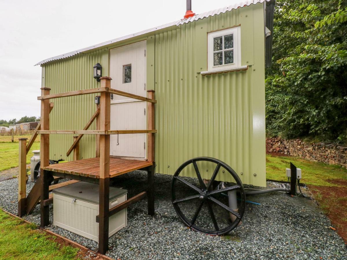 Shepherds Hut - The Crook 밀포드헤이븐 외부 사진